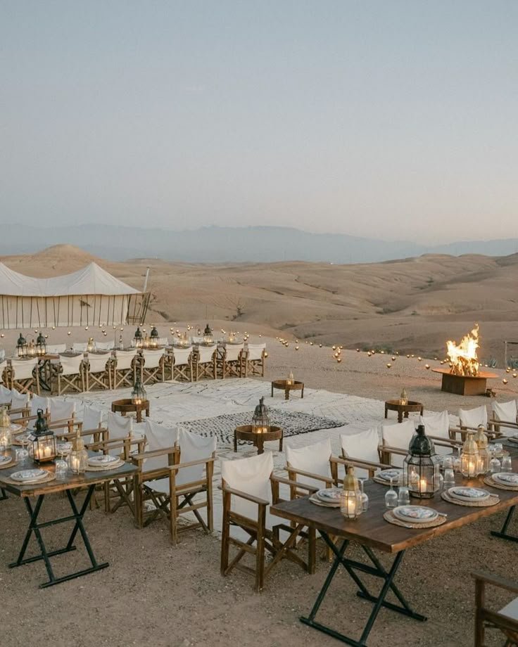 Luxury Desert Dinner